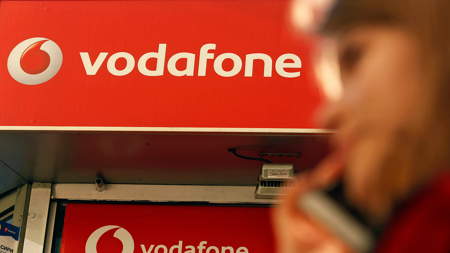 Istvan Kiraly, Executive Vice President, leaves Vodafone