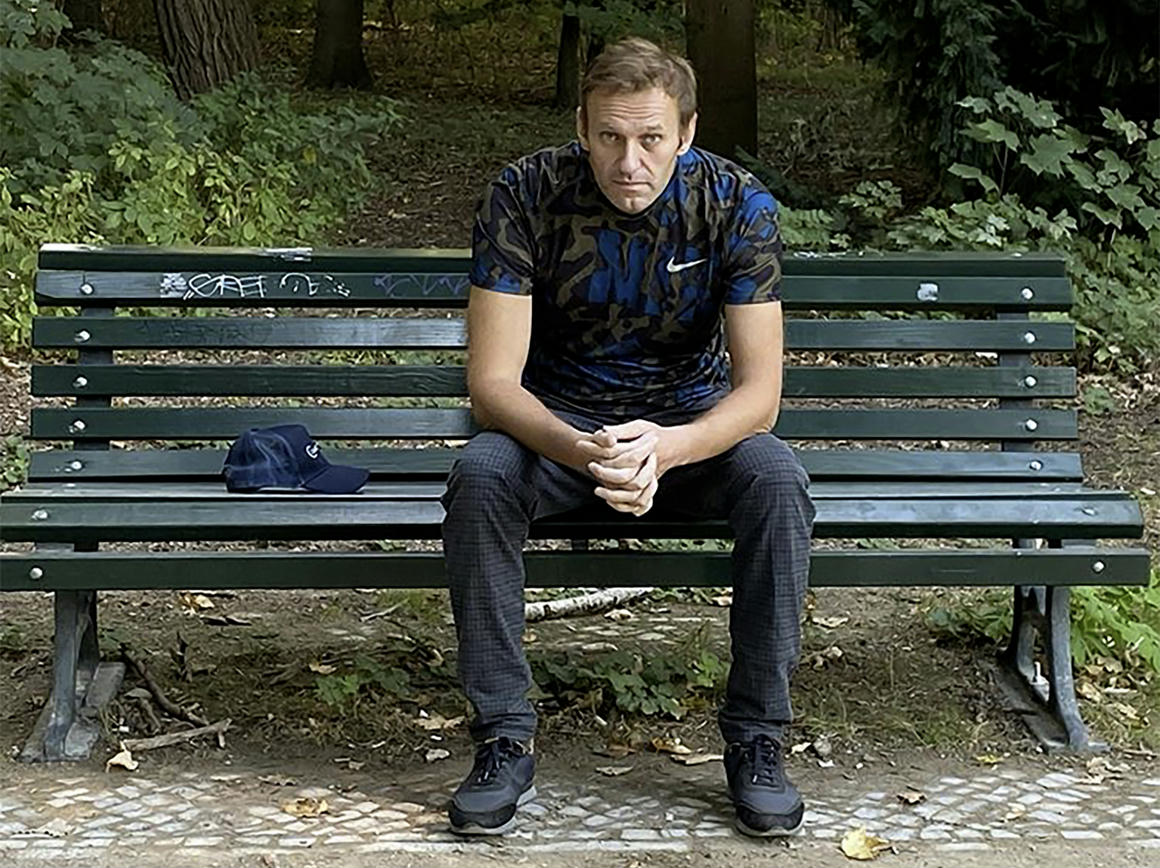 Return to Russia Alexei Navalny - 444