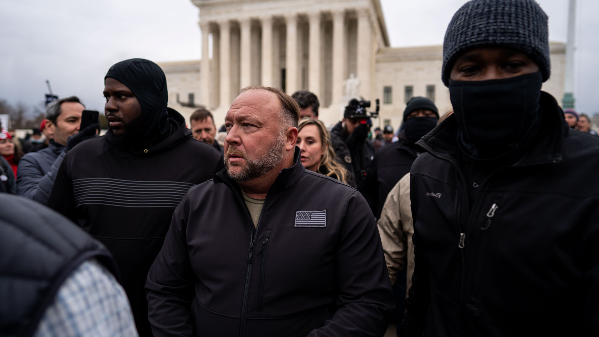 Store chain heiress and Alex Jones funded a demonstration that led to the blockade of the Capitol