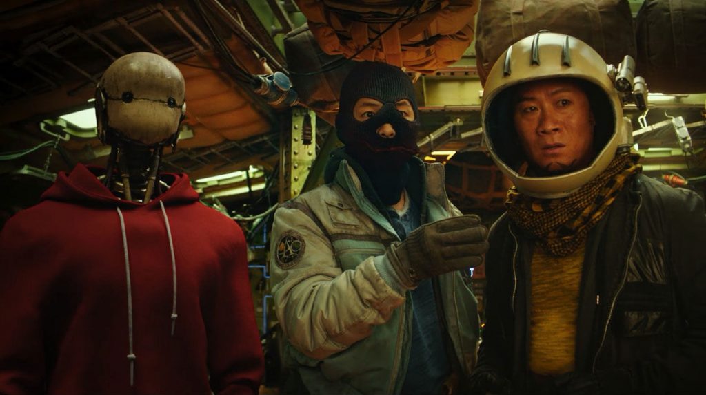 Netflix features a South Korean science fiction dealing with space waste