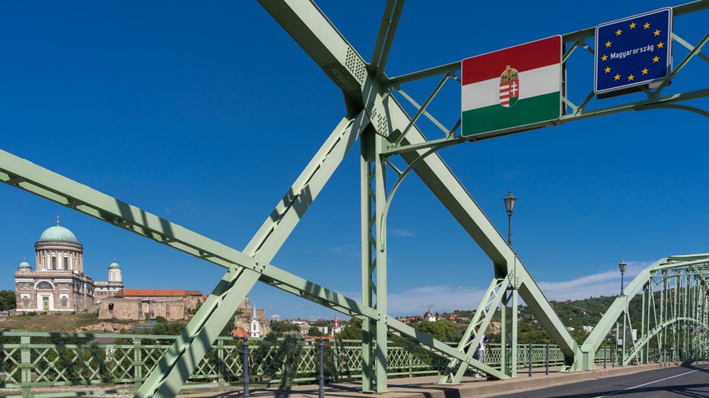 Coronavirus: Hungary unexpectedly relaxed entry restrictions