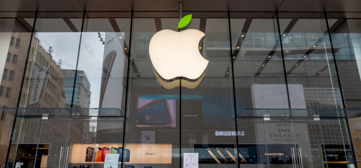 Russian hackers stole Apple's plans