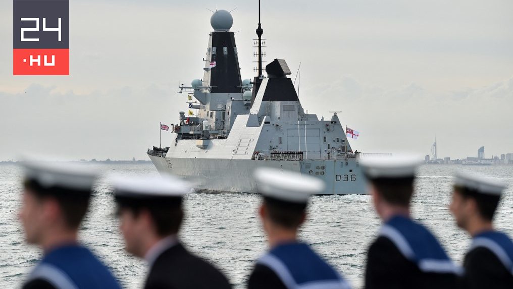 Russia claims to have fired warning shots at a British warship, but London refutes this