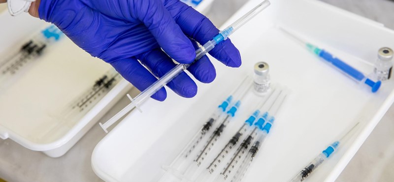 Russian network recruits influenza to provide it with Pfizer and AstraZeneca vaccines