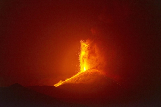 Technology: The southeastern crater of Mount Etna has passed its peak so far