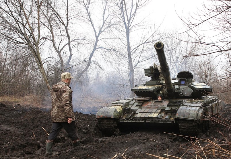 Consolidation of Russian forces near the Ukrainian border becomes mysterious