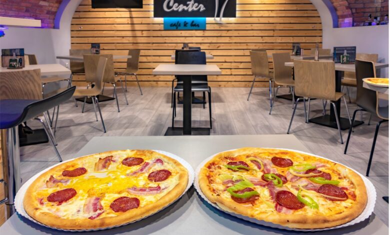 The place where you eat to the edge of the pizza: We entered the center kitchen - Sijed News