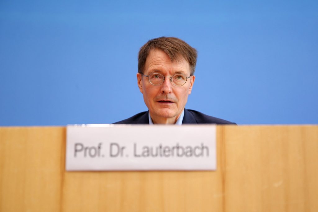 According to the German Minister of Health, a fourth vaccination will also be required