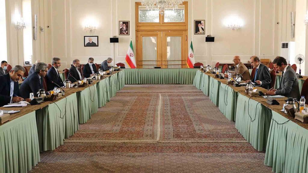 Negotiations on the Iran nuclear deal with Iran postponed