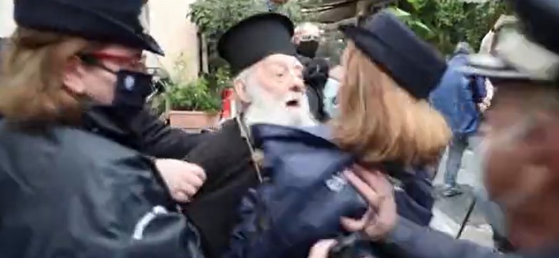 An Orthodox priest shouted at the Pope 