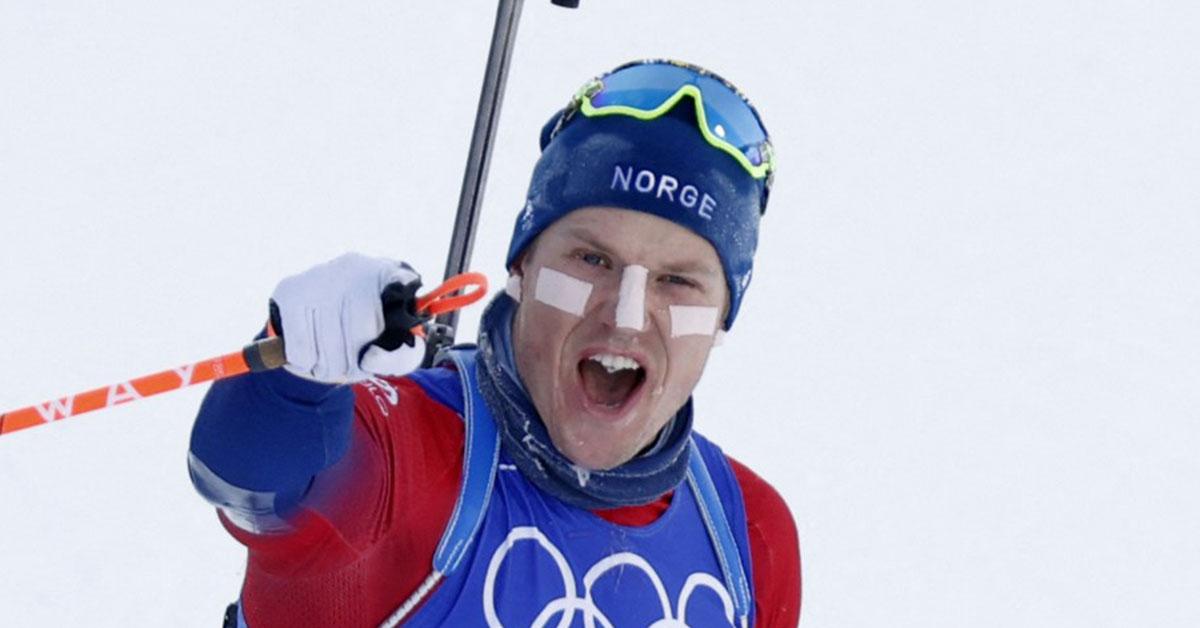 The Russians shot gold in ski shooting -