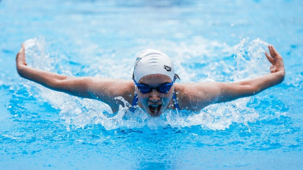 Hungarian swimmer protested against a biological man - Neukohen