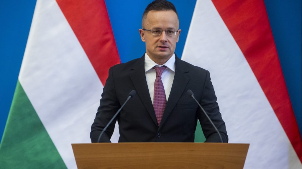 Peter Szijjártó on the Russian attack near the Polish border: the embassy remains in Lviv, employers receive 60,000 refugees per month