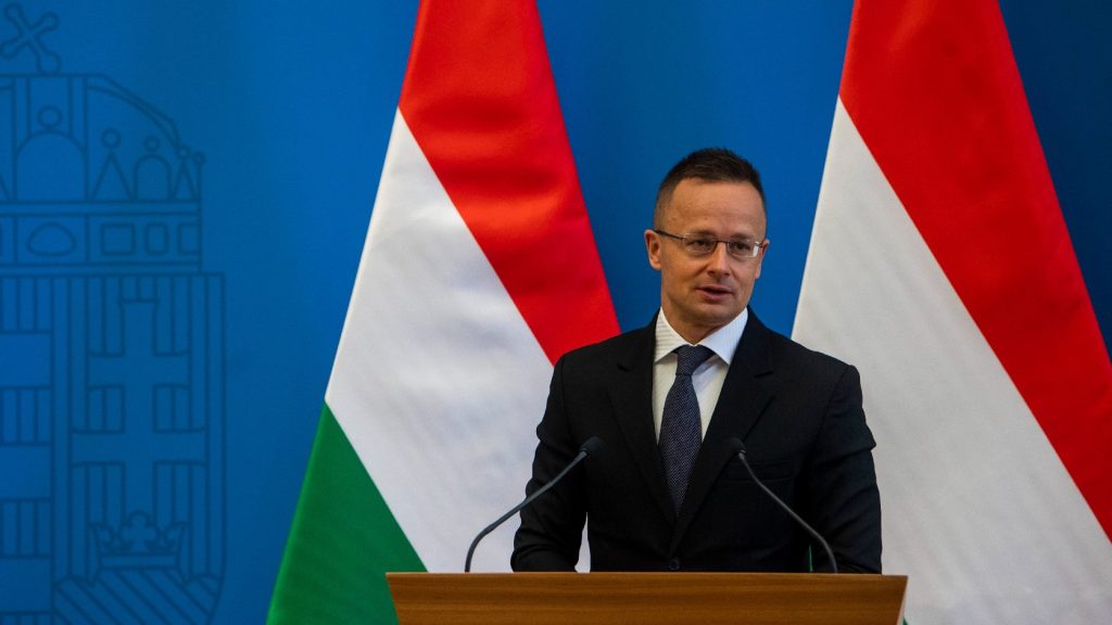 Szijjártó: The past twelve years have been a real success story for the business services sector