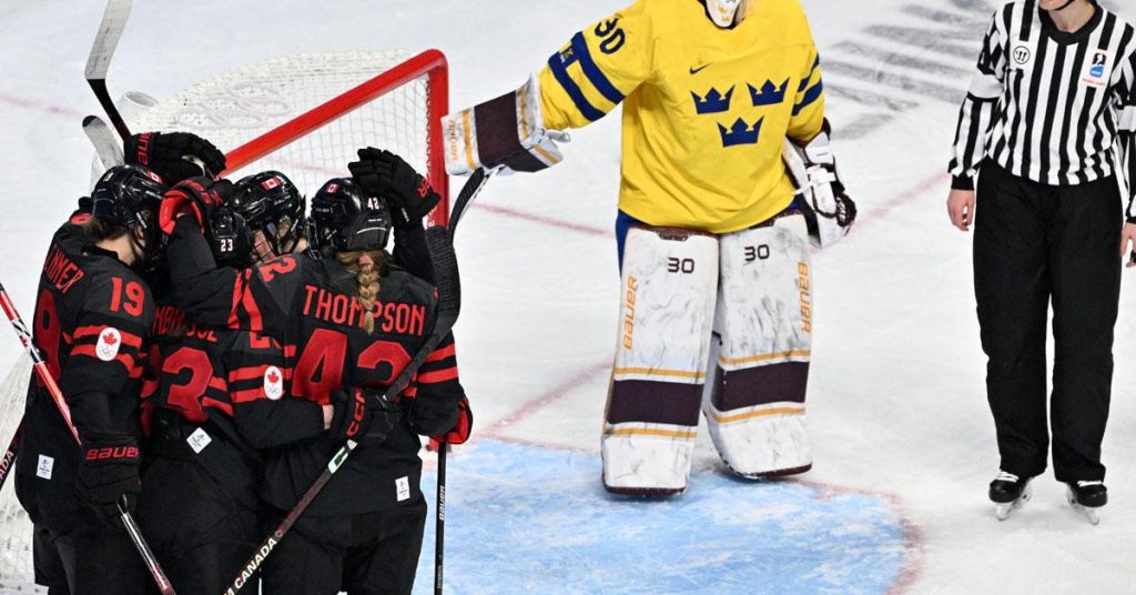 Winter Olympics: Canada wins 11 goals against Swedes in women's hockey