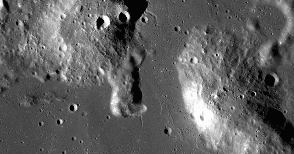 Catalog - Tech-Science - NASA Explores Mysterious Formations on the Moon