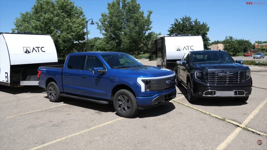 Totalcar – Magazine – Electric versus petrol pickup: Range test with a towing capacity of 2.5 tons