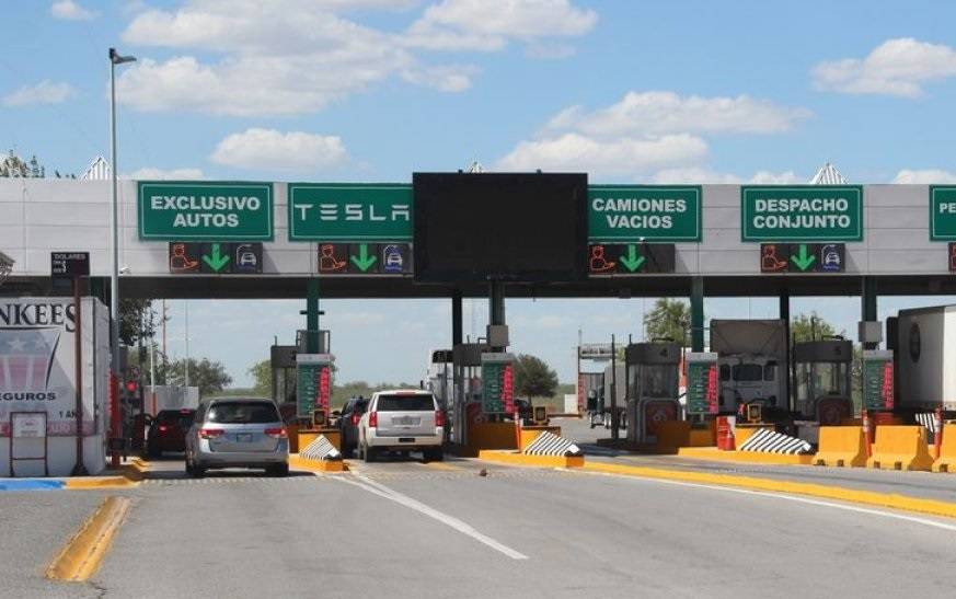 Total Car - Magazine - Tesla gets its own lane on the US-Mexico border
