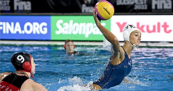 By defeating Canada, the Hungarian women's water polo team finished second in the group at the Aquatic World Cup