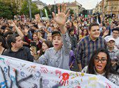 Students protest to teachers in Budapest