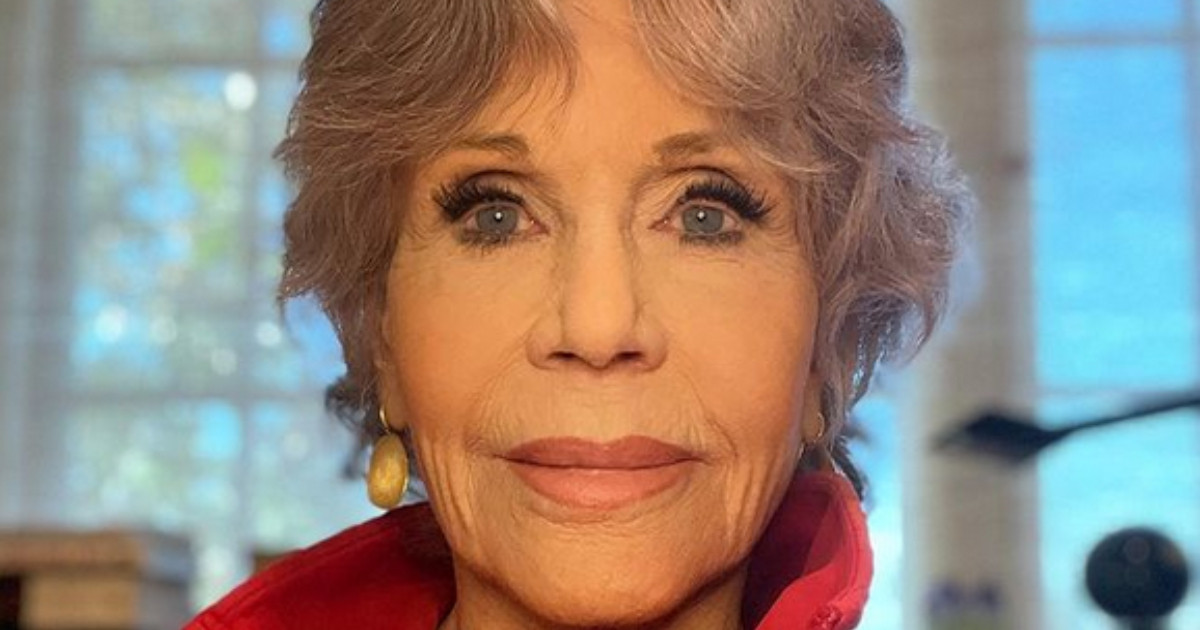 Jane Fonda has cancer and is undergoing chemotherapy, but feels lucky