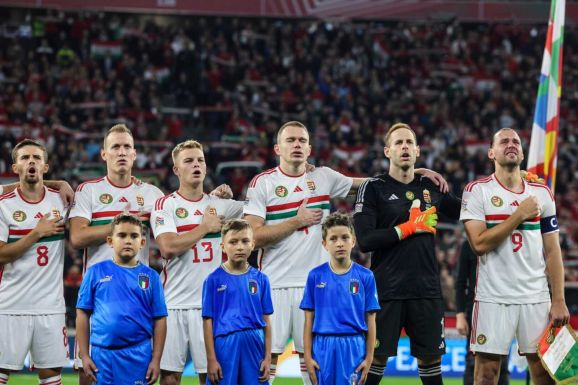 17 places separate the Hungarian and Romanian national teams