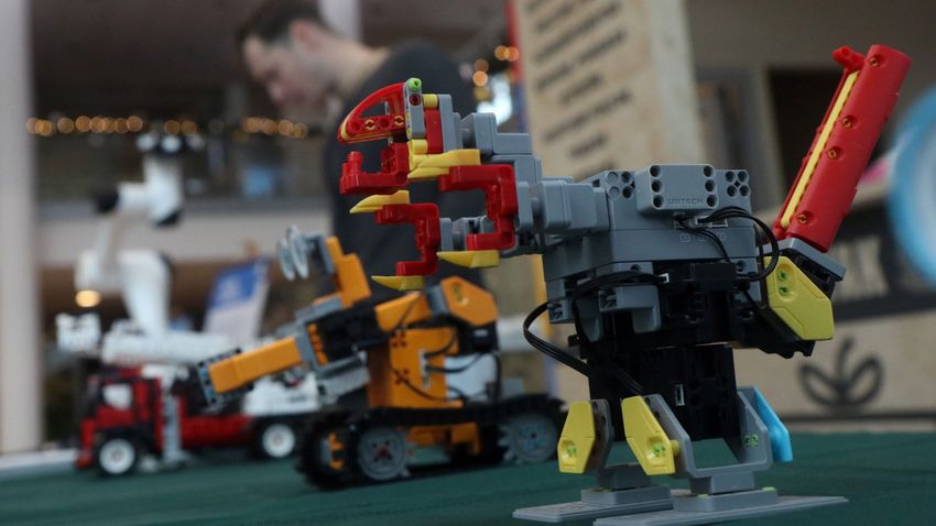 Fun science - the robotic arm helped (with pictures and video)